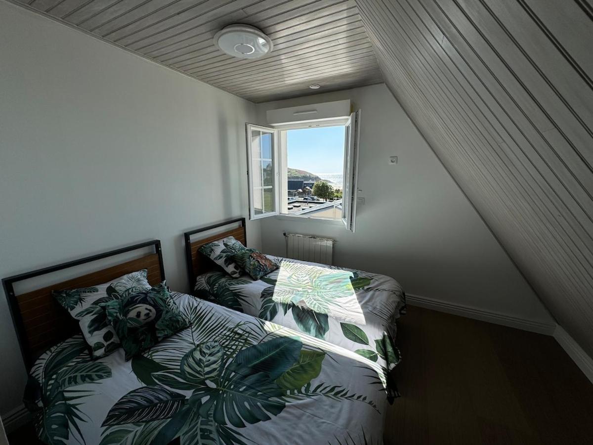 Pors Ar Vag Villa Plomodiern Bagian luar foto